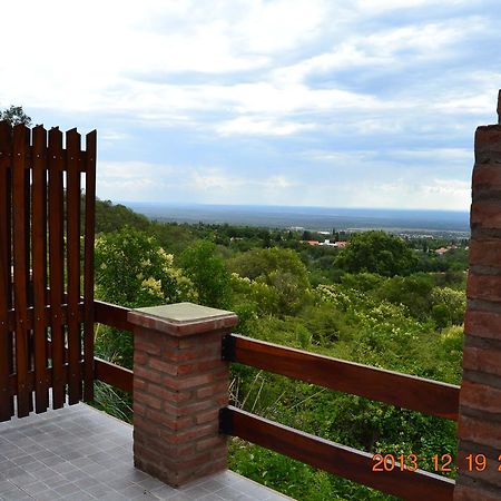 Вілла Cabanas Del Bosque Villa de Merlo Екстер'єр фото